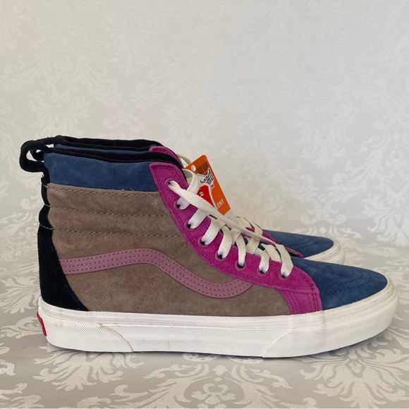 Vans Sk-8 High-Tops NWT Suede Shoes - Picture 3 of 12